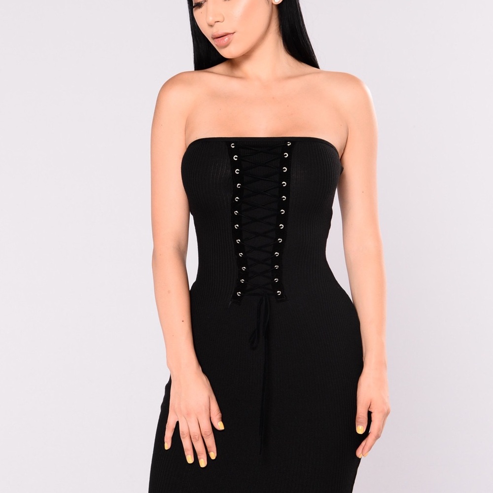 Fashion Nova Black Laced Up Corset Strapless Dress - Picture 2 of 7